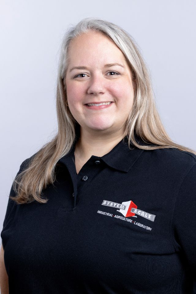Allyson Linthicum headshot