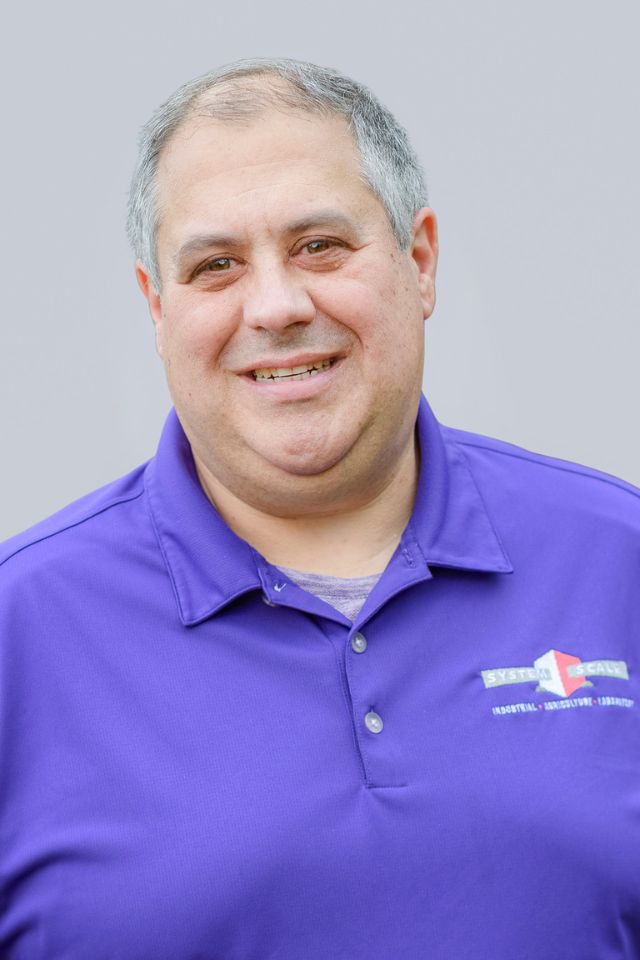 Headshot of Shawn Lowe