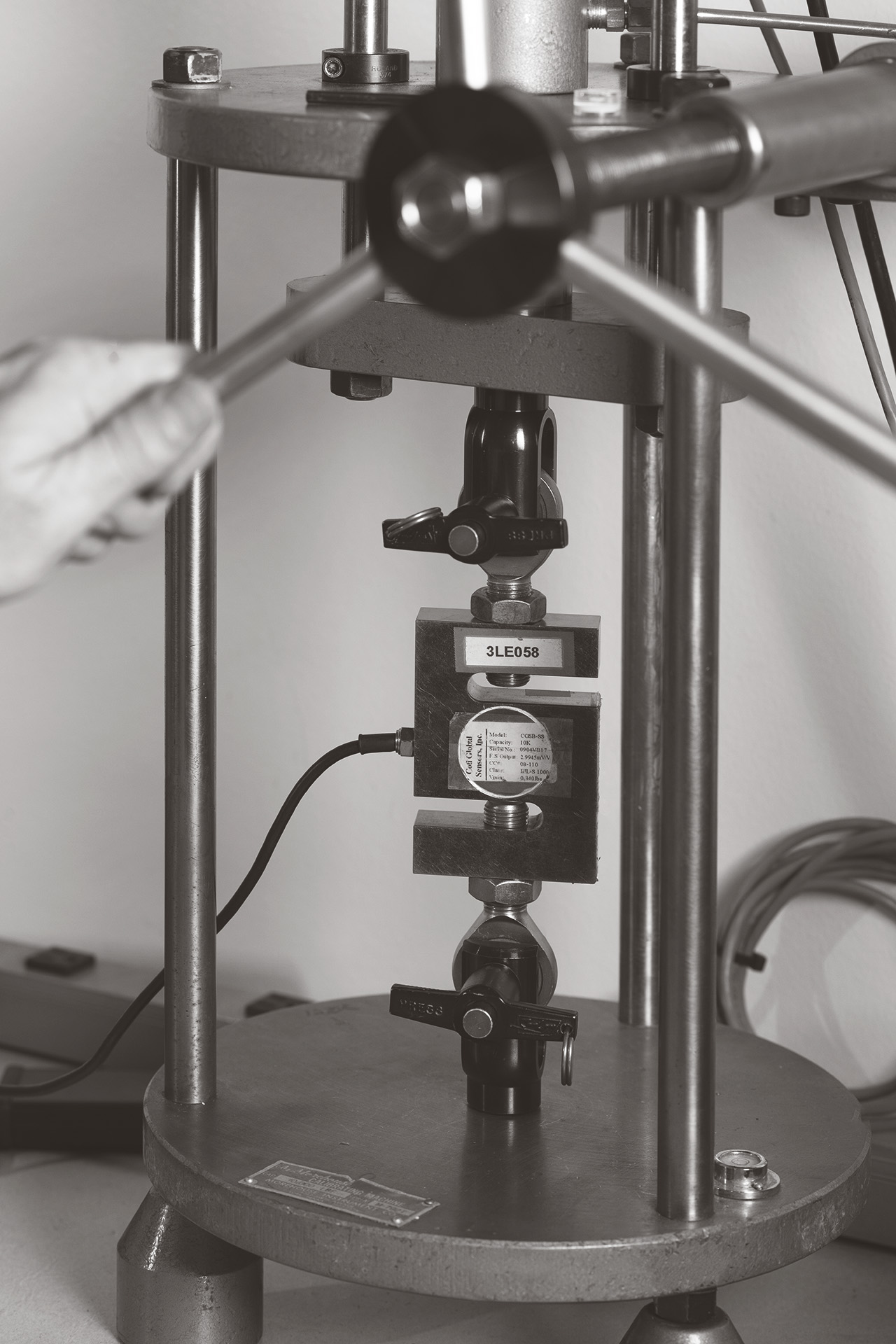 Hydraulic press